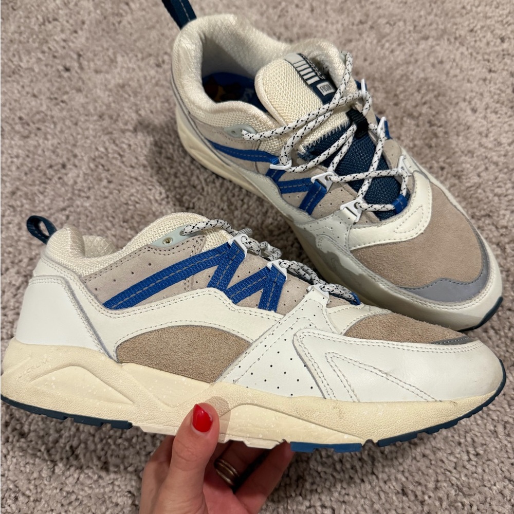 Men's Sneakers in Blue and White